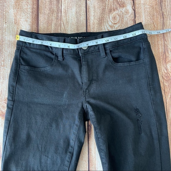 American Eagle Super Stretch X Black Distressed Jeggings size 2 regular - Picture 11 of 14